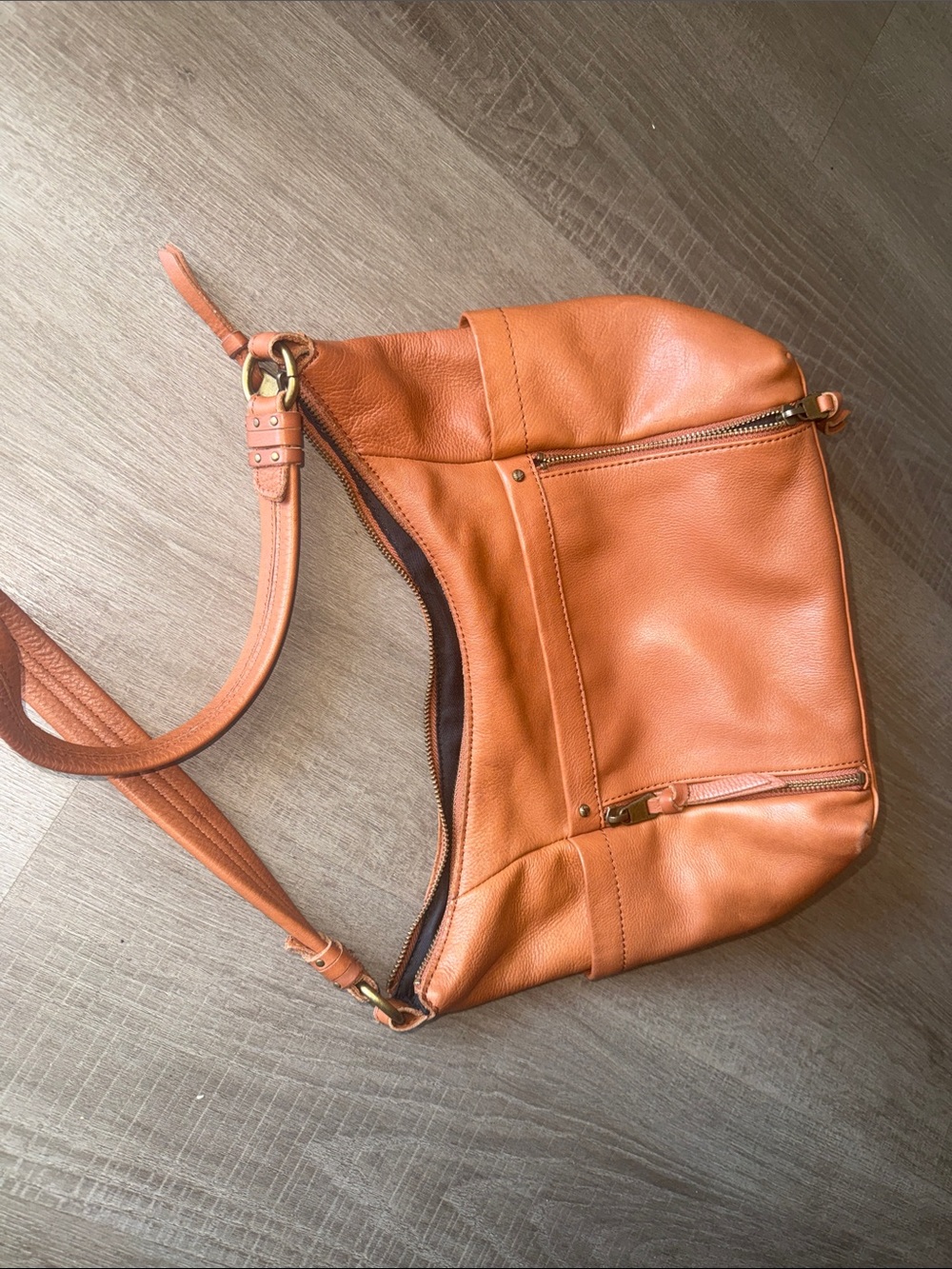 The Sak Collective Keira Leather Hobo Bag - Butter Brown / Caramel - Picture 13 of 14